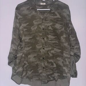 a.n.a Green Camouflage Casual Button-Down Shirt